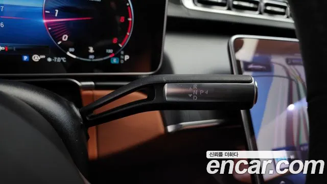 Mercedes-Benz S-Class S-класс W223 — Фото автомобиля 9