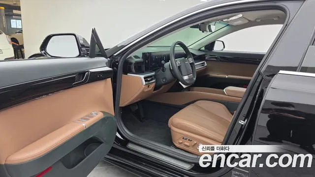 Hyundai Grandeur GN7 — Фото автомобиля 10