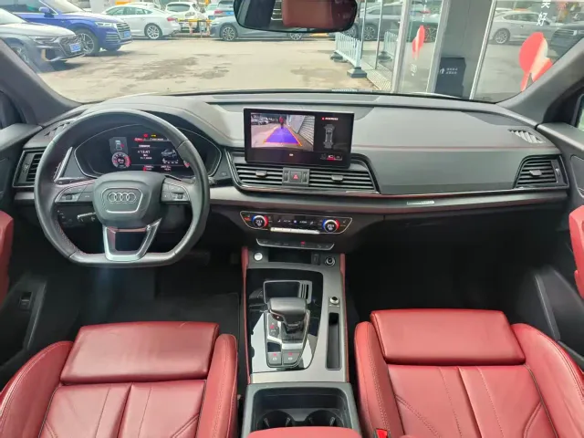 Audi Q5L — Фото автомобиля 6