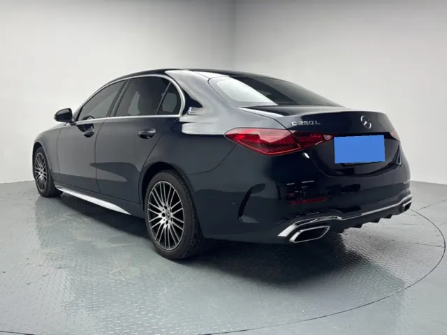 Mercedes-Benz C-Class — Фото автомобиля 6