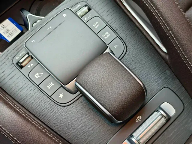 Mercedes-Benz GLE-Class — Фото автомобиля 15