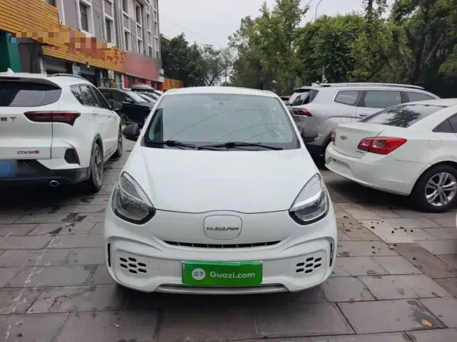 Roewe Clever — Фото автомобиля 2