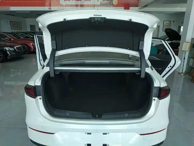 GAC Aion S — Фото автомобиля 18
