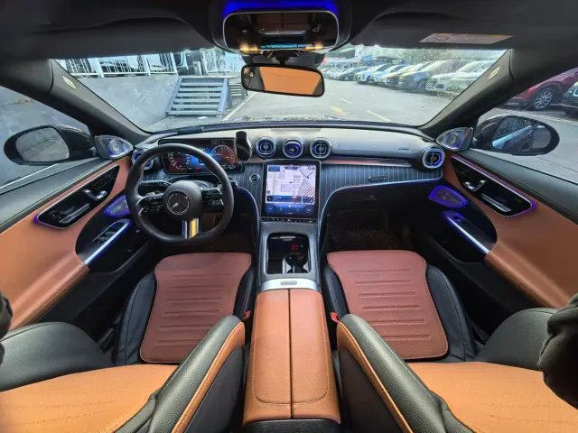 Mercedes-Benz C-Class — Фото автомобиля 4