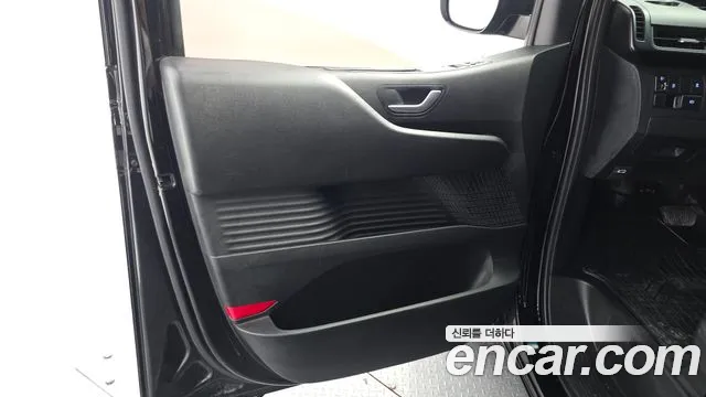 Hyundai Staria Staria Tourer 11 мест — Фото автомобиля 25