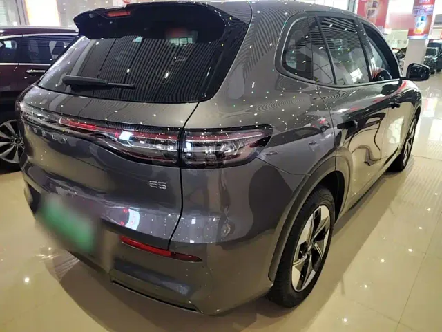 Geely Galaxy E5 — Фото автомобиля 6