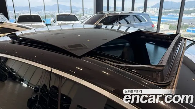Mercedes-Benz EQE X294 — Фото автомобиля 11