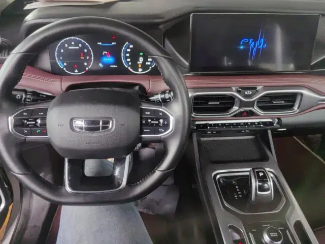 Geely Haoyue — Фото автомобиля 12