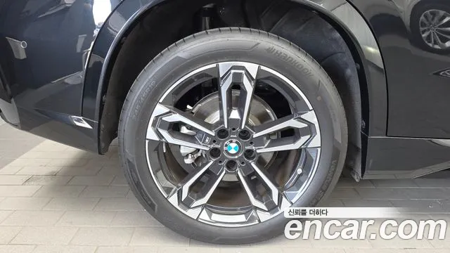 BMW X1 U11 — Фото автомобиля 5