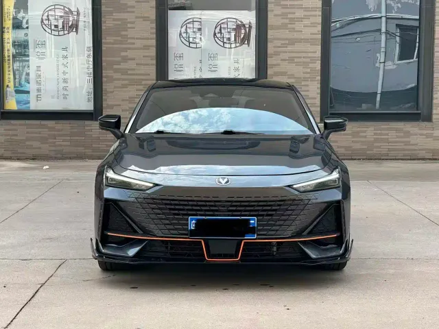Changan UNI-V — Фото автомобиля 2