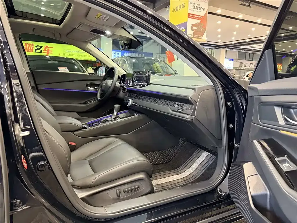 Honda Accord 2025 Sport Series 260TURBO Luxury Edition — Фото автомобиля 6