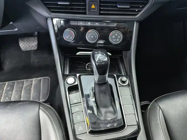 Volkswagen Sagitar — Фото автомобиля 16