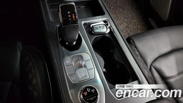 KG_Mobility_Ssangyong Rexton All Rexton Дизель 2.2 4WD — Фото автомобиля 9