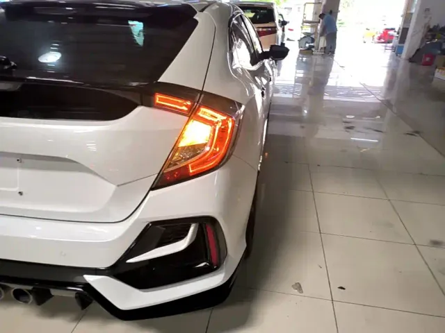 Honda Civic — Фото автомобиля 7