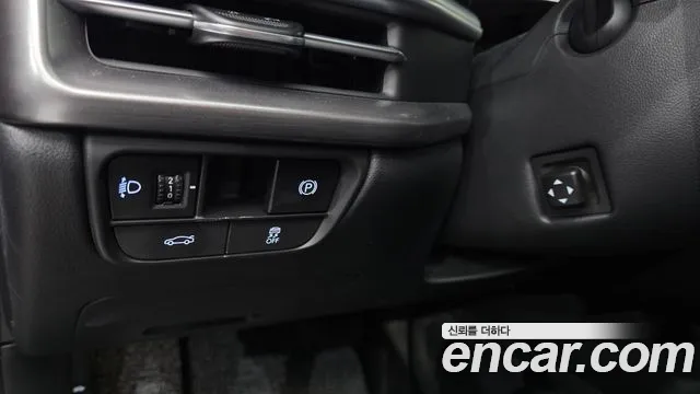 Hyundai Grandeur GN7 — Фото автомобиля 13