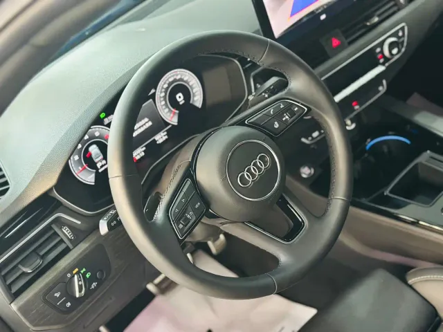 Audi A4L — Фото автомобиля 13