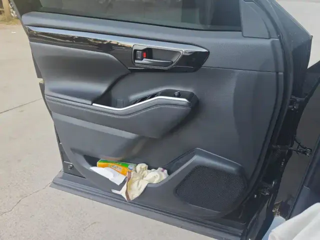 Toyota Highlander — Фото автомобиля 7