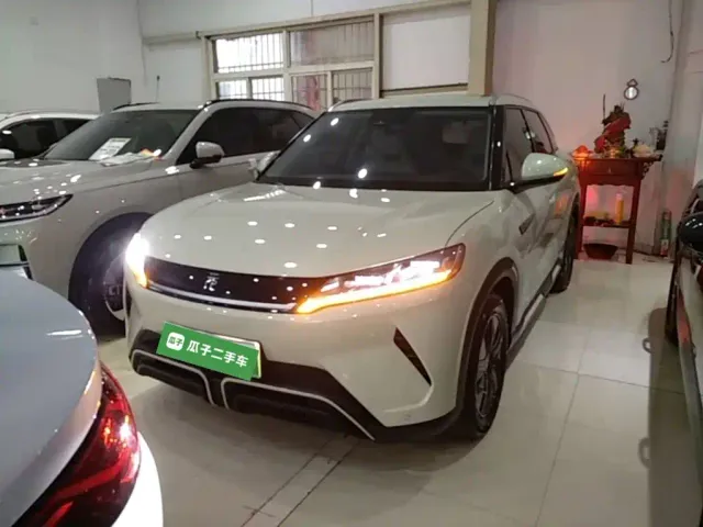 BYD Yuan UP — Фото автомобиля 2