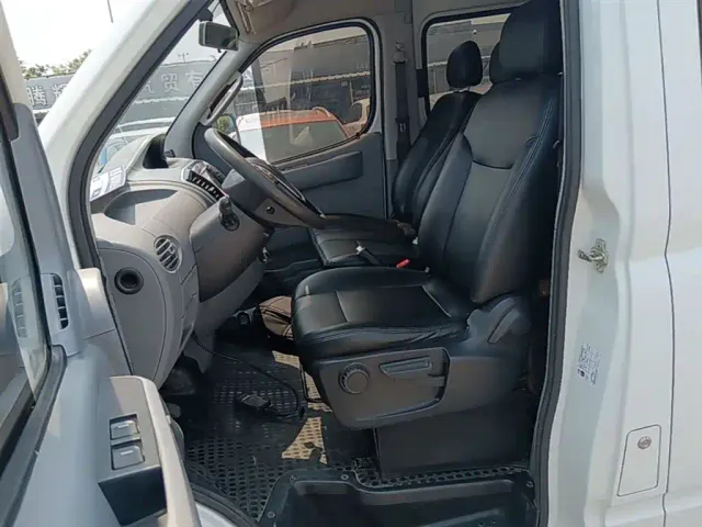 Maxus Xintu V80 — Фото автомобиля 14