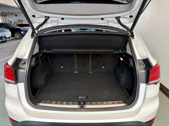 BMW X1 — Фото автомобиля 18