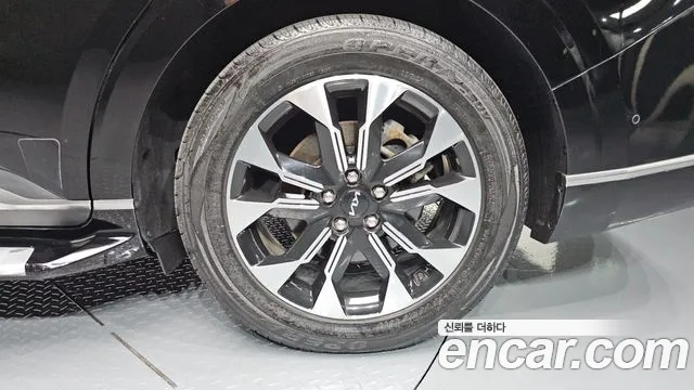 Kia Carnival 4th Gen — Фото автомобиля 21