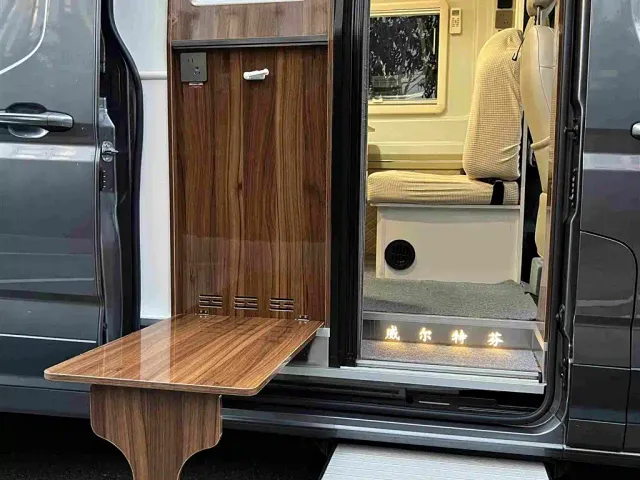 Maxus SAIC Maxus MAXUS V90 RV — Фото автомобиля 9