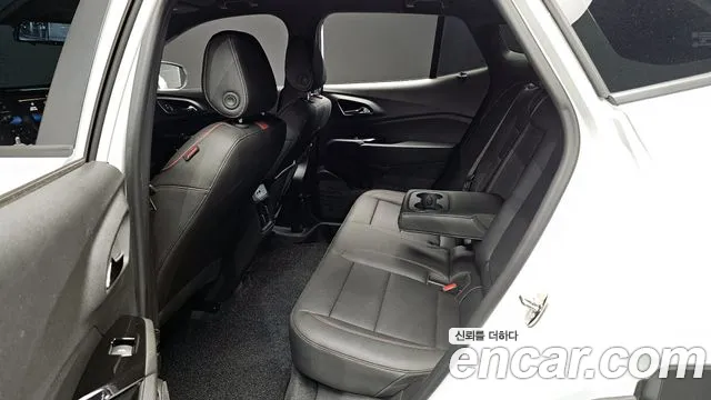 ChevroletGMDaewoo Trax Trax Кроссовер — Фото автомобиля 12