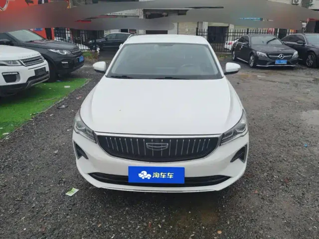 Geely Emgrand — Фото автомобиля 2
