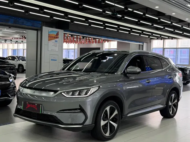 Фотография автомобиля — BYD Song PLUS