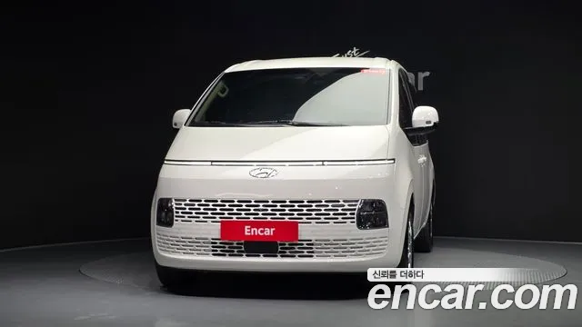 Hyundai Staria — Фото автомобиля 2