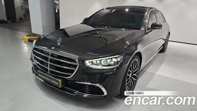 Фотография автомобиля — Mercedes-Benz S-Class W223