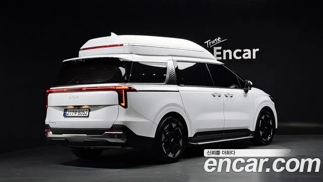 Kia Canival Новый Carnival 4 поколение Бензин 7 мест Hi-Limousine — Фото автомобиля 2