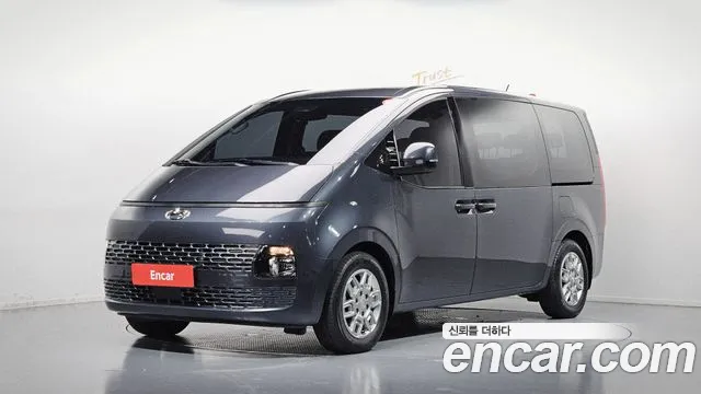 Фотография автомобиля — Hyundai Staria