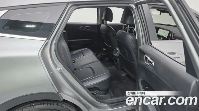 Kia Sportage — Фото автомобиля 11