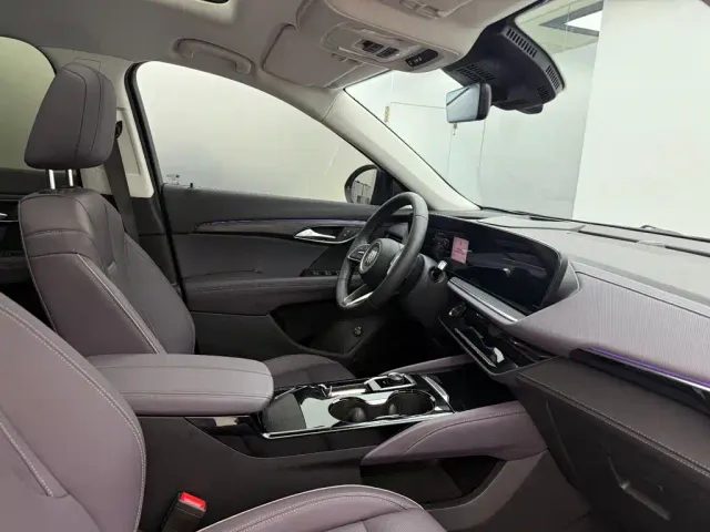 Buick Envision Plus — Фото автомобиля 15