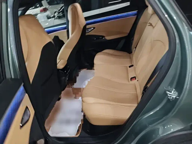 Geely Galaxy L7 — Фото автомобиля 16