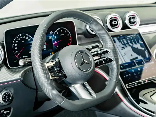 Mercedes-Benz C-Class — Фото автомобиля 10