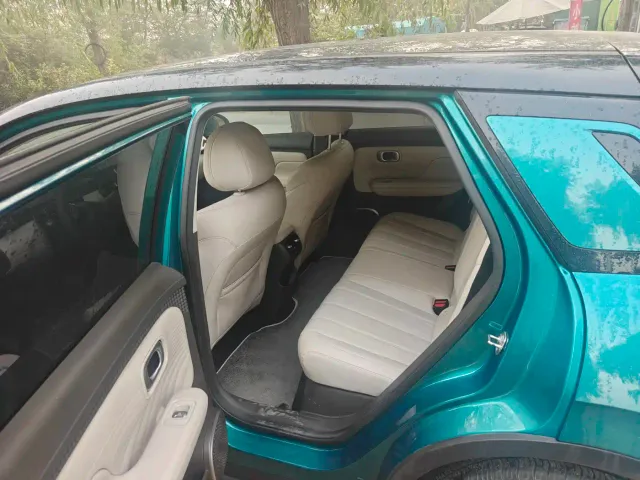 GAC Aion UT — Фото автомобиля 3
