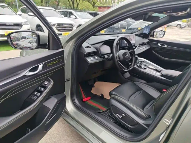 Geely Xingrui — Фото автомобиля 15