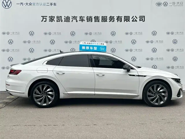 Volkswagen CC — Фото автомобиля 4