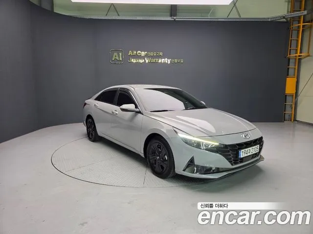 Hyundai Avante CN7 — Фото автомобиля 3