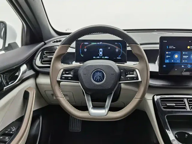 BYD Qin PLUS — Фото автомобиля 11