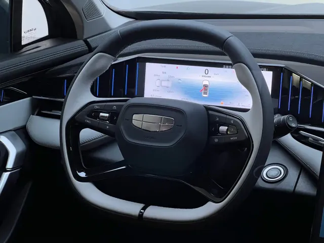 Geely Boyue L — Фото автомобиля 7