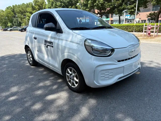 Roewe Clever — Фото автомобиля 3