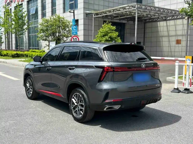 Changan CS75 Plus — Фото автомобиля 9