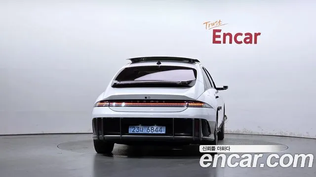 Hyundai Ioniq 6 — Фото автомобиля 4
