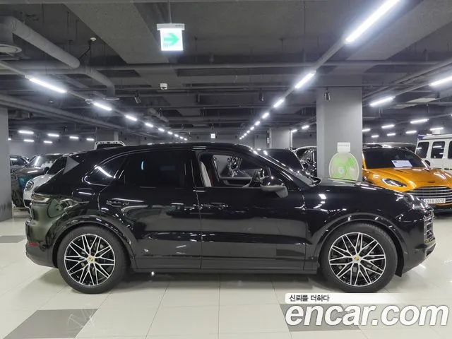 Porsche Cayenne PO536 — Фото автомобиля 2