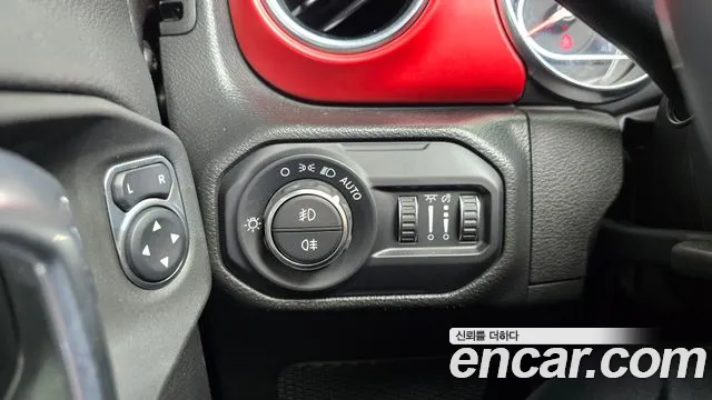 Jeep Wrangler Wrangler (JL) — Фото автомобиля 18