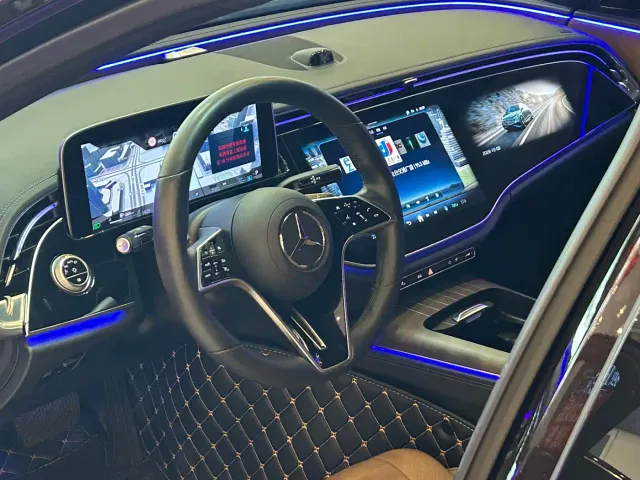 Mercedes-Benz E-Class — Фото автомобиля 9