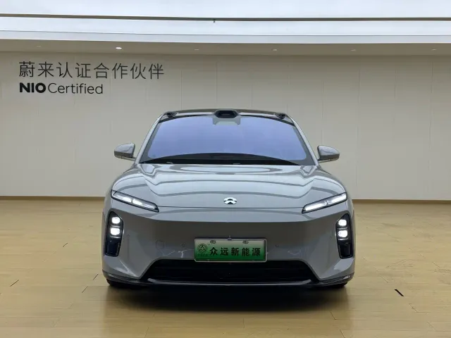 Nio ET5 Touring — Фото автомобиля 2